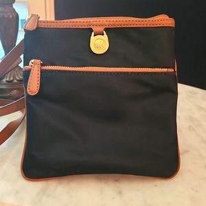 Michael Kors Kempton Cross body purse, Navy and Tan
